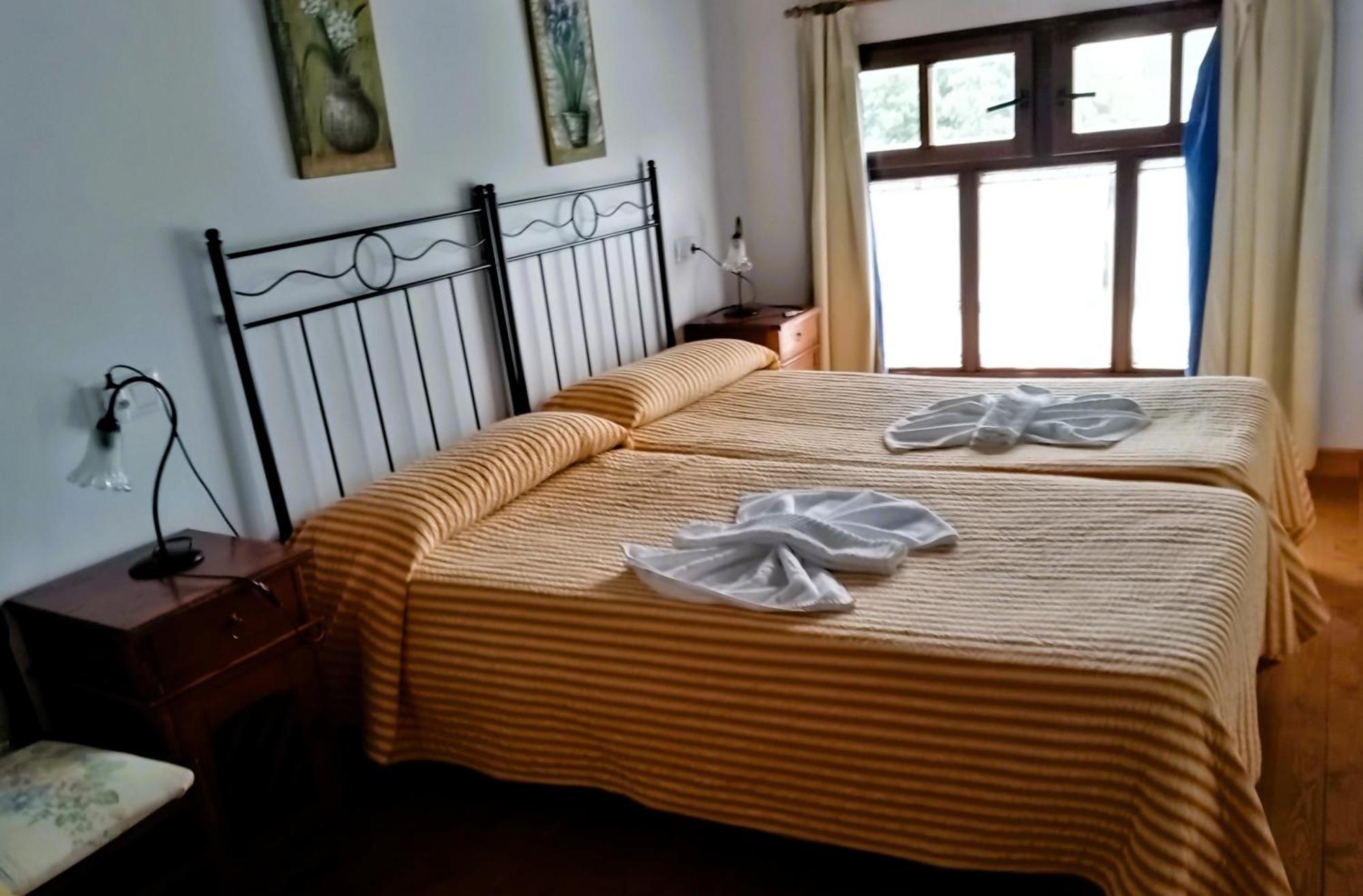 Apartamentos Mariaje 巴罗德亚尼斯 外观 照片